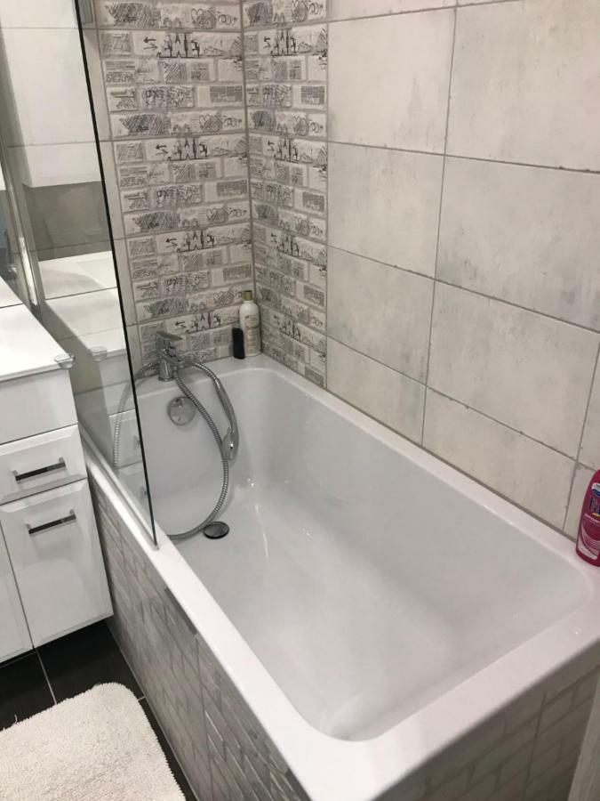 Apartament Grochowy - Poznan Stare Miasto Eksteriør billede